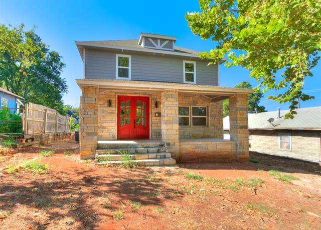 Property at 105 E College Ave, Guthrie, OK 73044, 3 beds, 2.5 baths