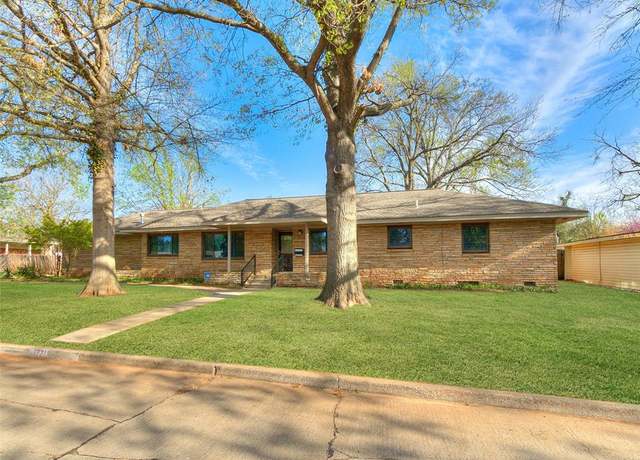 Property at 1221 Cruce St, Norman, OK 73069, 3 beds, 2 baths