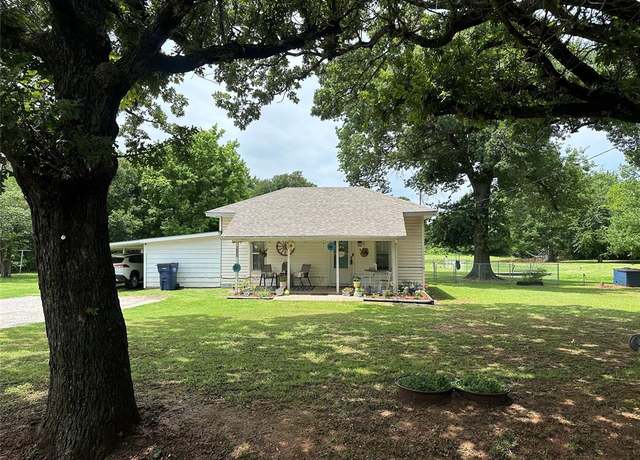 Property at 16204 Gaddy Rd, Shawnee, OK 74801, 3 beds, 1 bath