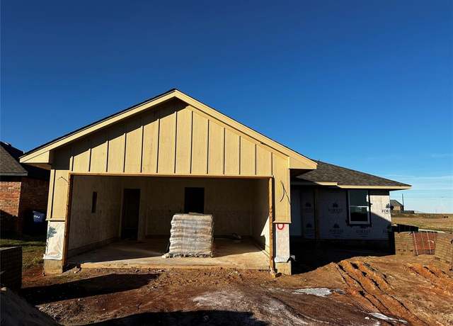 Property at 1200 Highland Dr, Kingfisher, OK 73750, 3 beds, 2 baths