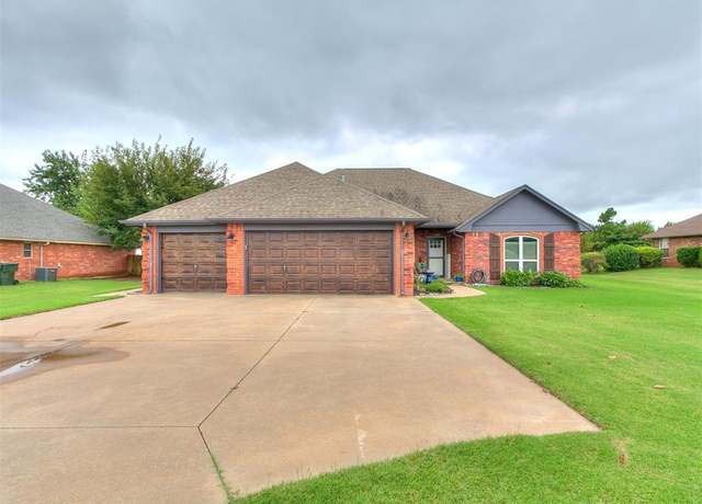 Property at 3720 Deer Xing, Edmond, OK 73025, 4 beds, 2 baths