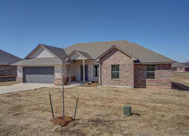 Property at 138 Trimble Dr, Shawnee, OK 74804, 4 beds, 2 baths