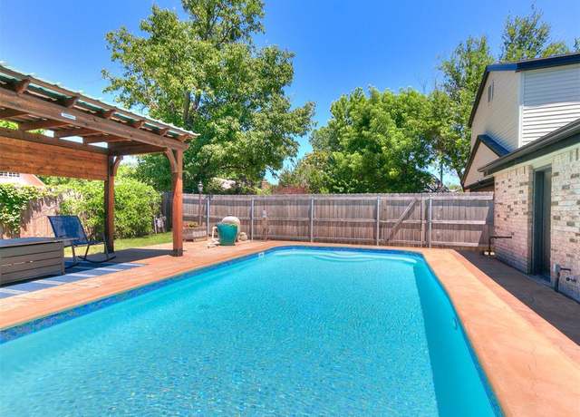 Property at 4303 Oxford Way, Norman, OK 73072, 4 beds, 4.5 baths