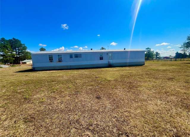 Property at 11322 NS 3500 Rd, Prague, OK 74864, 3 beds, 2 baths