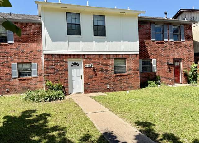 Property at 2329 Heatherfield Ln, Norman, OK 73071, 2 beds, 1.5 baths