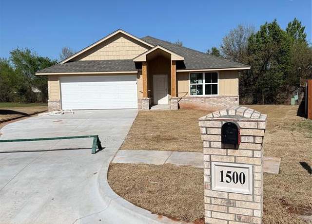 Property at 1500 Stirrup Way, Yukon, OK 73099, 3 beds, 2 baths