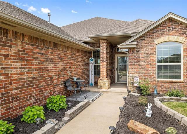 Property at 7209 Jack Dr, Oklahoma City, OK 73132, 4 beds, 2 baths