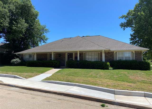 Property at 11200 Thorn Ridge Rd, Oklahoma City, OK 73120, 4 beds, 3.5 baths