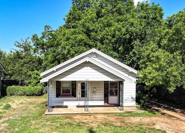 Property at 1407 S 9th St, Chickasha, OK 73018, 2 beds, 1 bath