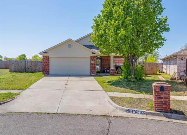 Property at 2036 Cloverdale Ln, Norman, OK 73071, 3 beds, 2 baths