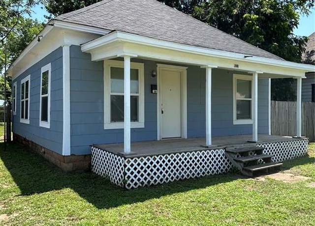 Property at 823 W Minnesota Ave, Chickasha, OK 73018, 2 beds, 1 bath