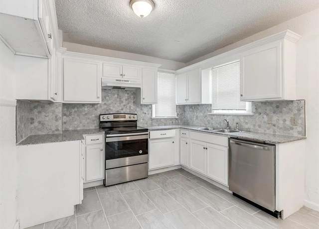 Property at 2221 N Jordan Ave, Oklahoma City, OK 73111, 2 beds, 1 bath