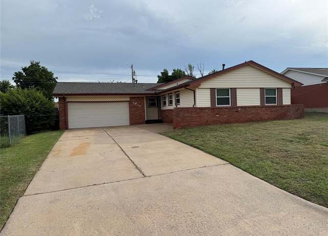Property at 5813 NW 66th St, Warr Acres, OK 73132, 3 beds, 2 baths