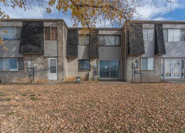 Property at 214 Jason Dr, Norman, OK 73071, 3 beds, 1.5 baths