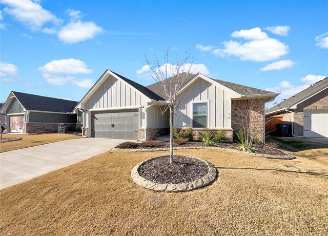 Property at 5305 Malpaso Creek Dr, Mustang, OK 73064, 4 beds, 2 baths
