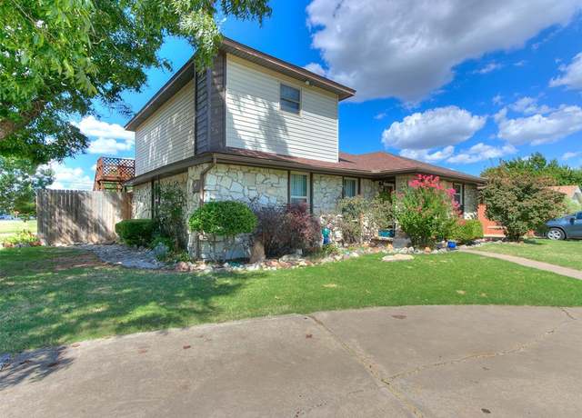 Property at 1312 W Shuttee St, El Reno, OK 73036, 3 beds, 2.5 baths