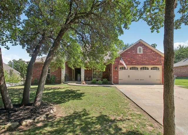 Property at 7312 E Covell Rd, Edmond, OK 73034, 3 beds, 2 baths