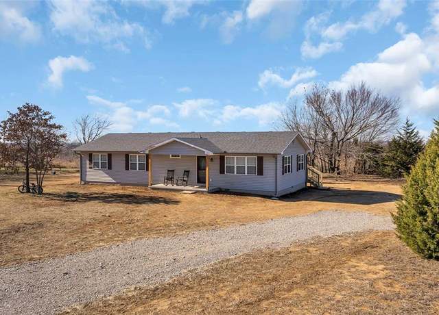 Property at 25352 N County Road 3162, Elmore City, OK 73433, 3 beds, 2 baths