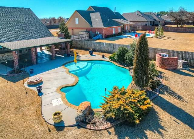 Property at 663 Silver Tree Dr, Choctaw, OK 73020, 4 beds, 2.5 baths