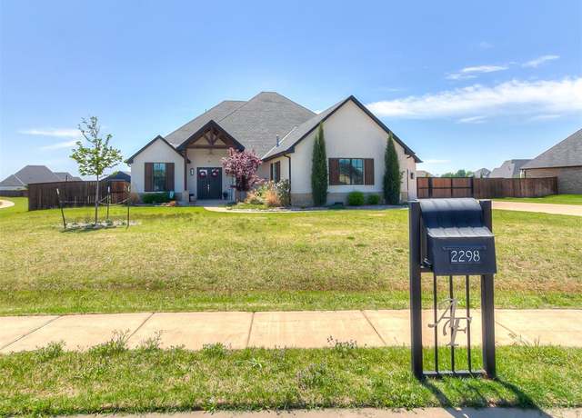 Property at 2298 NW 223rd St, Edmond, OK 73025, 4 beds, 3.5 baths
