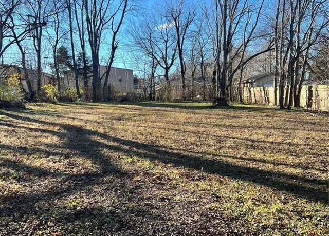 Property at 1235 E Edwards St, Shawnee, OK 74801