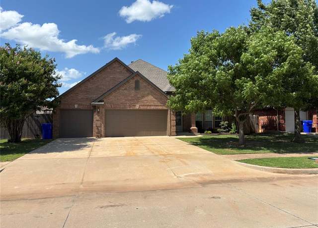 Property at 2921 Summit Crossing Pkwy, Norman, OK 73071, 4 beds, 2.5 baths
