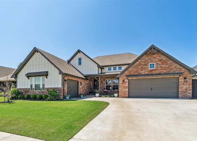 Property at 13528 NW 2nd St, Yukon, OK 73099, 3 beds, 2.5 baths