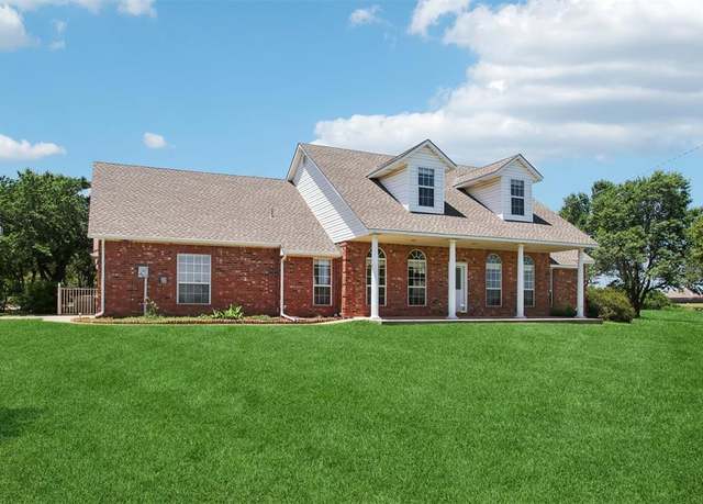 Property at 1227 Stout Dr NW, Piedmont, OK 73078, 4 beds, 2.5 baths