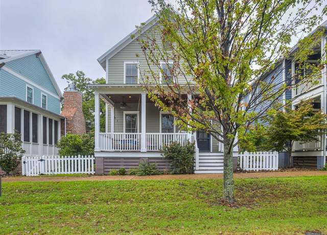 Property at 25 Boulevard, Carlton Landing, OK 74432, 4 beds, 2.5 baths