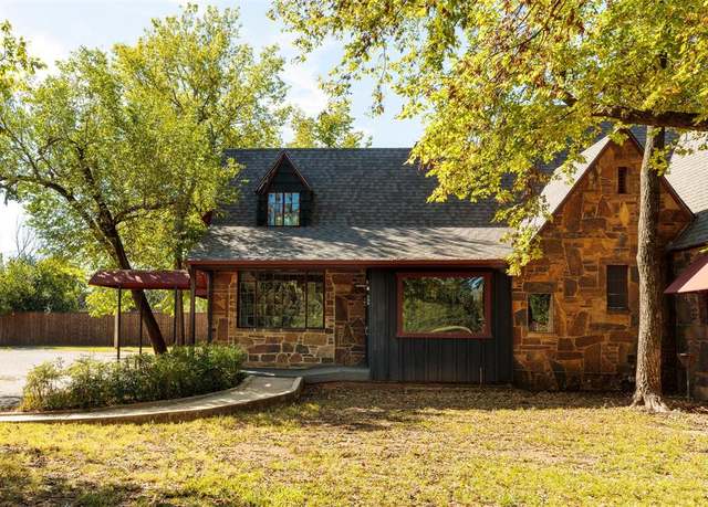 Property at 7101 N Miramar Blvd, Oklahoma City, OK 73111, 3 beds, 3.5 baths