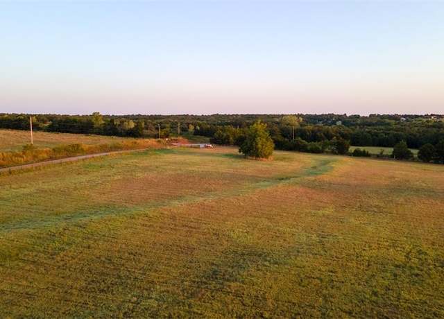 Property at 1 N Westminster Ave, Guthrie, OK 73044