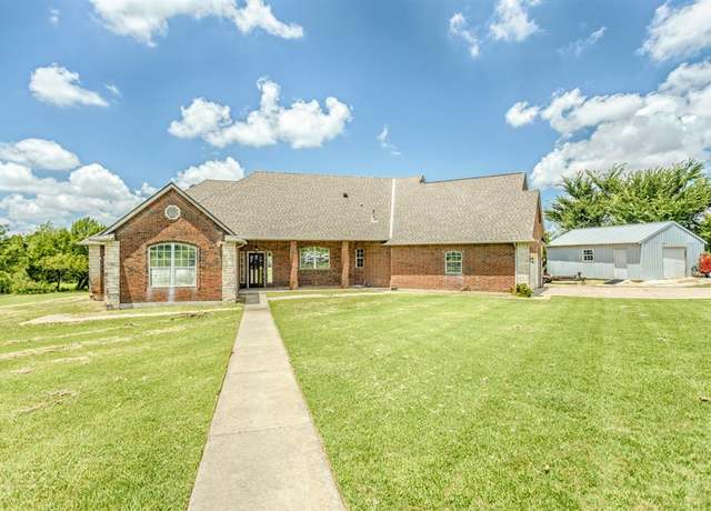 Property at 10431 Kovelda Dr, Oklahoma City, OK 73165, 3 beds, 2.5 baths