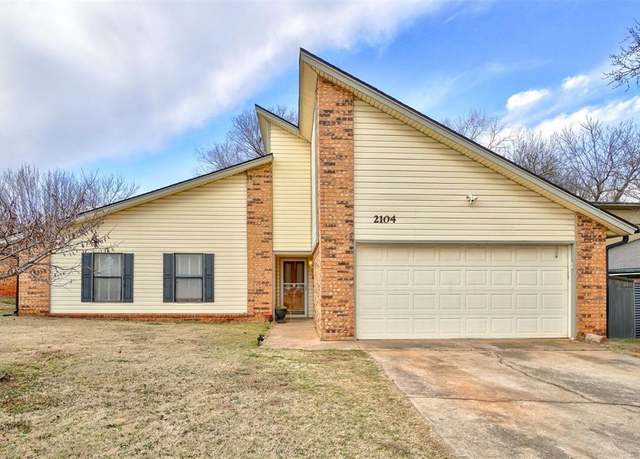 Property at 2104 Oak Forest Dr, Norman, OK 73071, 3 beds, 2 baths