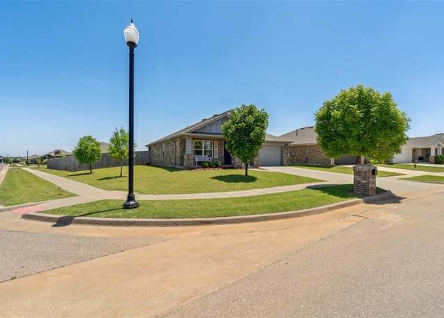 Property at 3432 Piney River Dr, Yukon, OK 73099, 3 beds, 2 baths