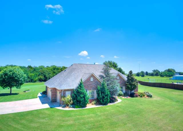 Property at 775 Magnolia Ln, Tuttle, OK 73089, 3 beds, 2.5 baths