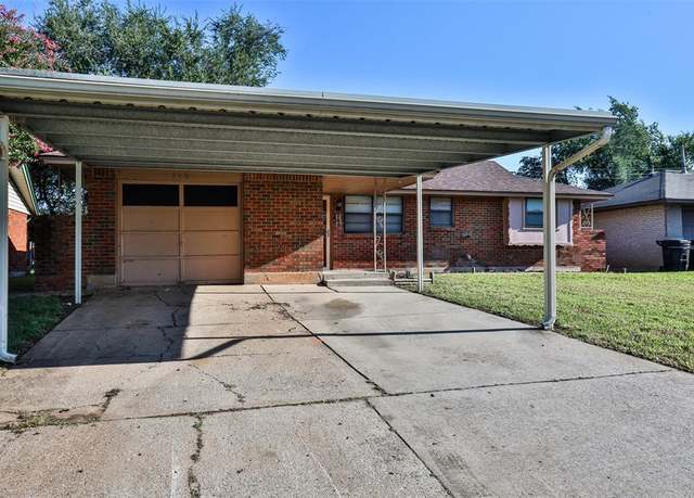 Property at 749 SW 2nd St, Moore, OK 73160, 3 beds, 1 bath