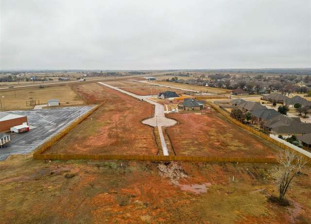 Property at 3518 Redbud Dr, Chickasha, OK 73018
