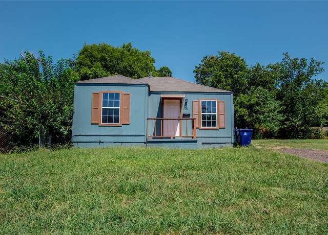 Property at 1437 NE 34th St, Oklahoma City, OK 73111, 2 beds, 1 bath