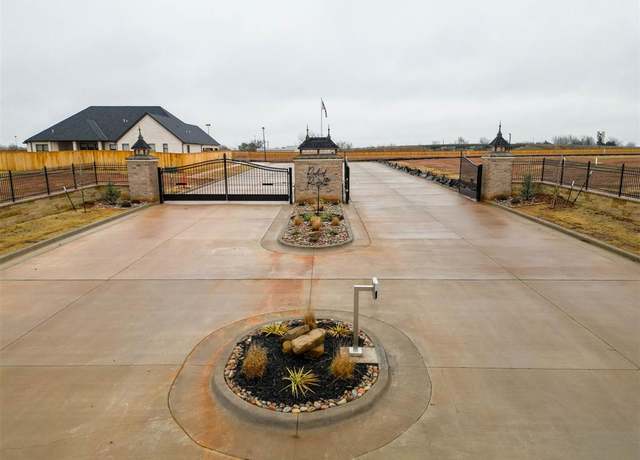 Property at 3514 Redbud Dr, Chickasha, OK 73018