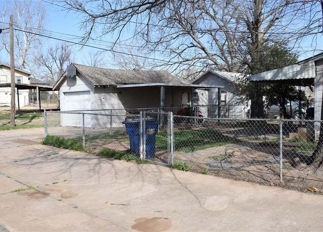 Property at 201 N Williams Ave, El Reno, OK 73036, 2 beds, 2 baths