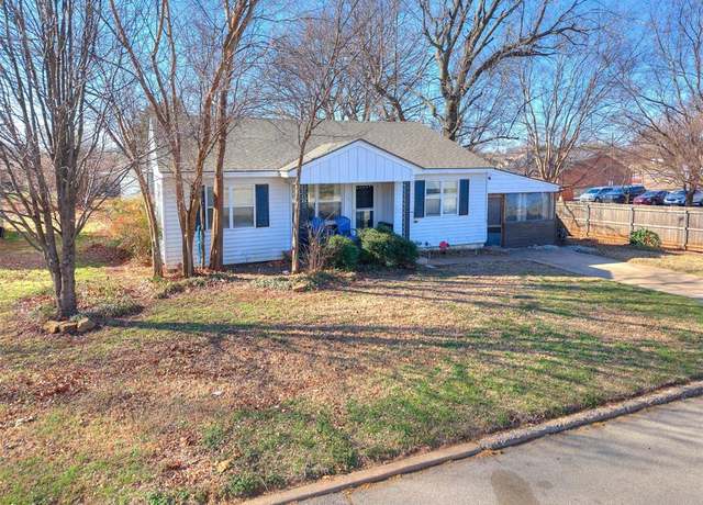 Property at 420 W Lincoln St, Purcell, OK 73080, 3 beds, 1 bath