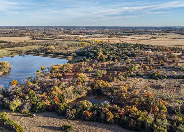 Property at 7468 Old Oak Trl, Guthrie, OK 73044