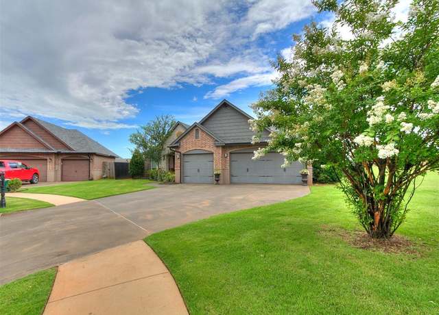 Property at 7032 NW 159th Pl, Edmond, OK 73013, 3 beds, 2 baths