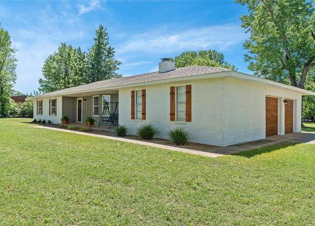 Property at 5606 E Tyler Dr, Tuttle, OK 73089, 3 beds, 2 baths