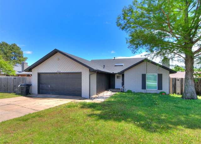Property at 1904 Glenwood, Moore, OK 73160, 3 beds, 2 baths