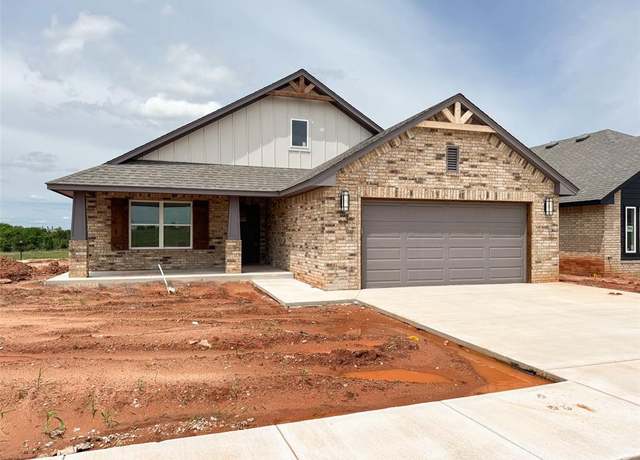 Property at 4241 Overlook Pass, Edmond, OK 73025, 4 beds, 2 baths