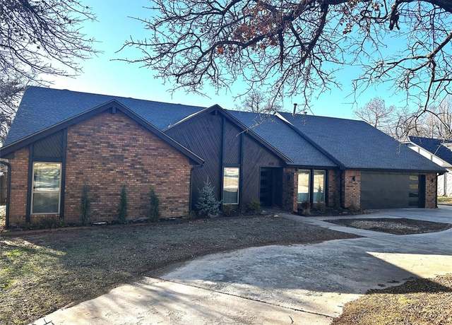 Property at 409 Country Ln, Midwest City, OK 73130, 4 beds, 3 baths