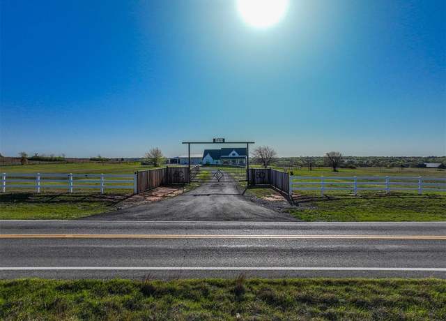 Property at 18334 May Ave, Purcell, OK 73080, 3 beds, 2 baths