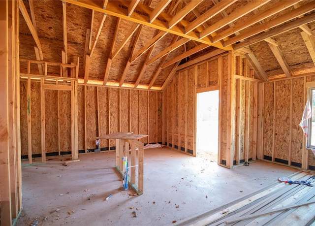 Property at 901 Westfall Dr, Choctaw, OK 73020, 3 beds, 2 baths