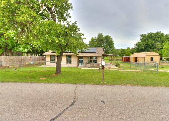 Property at 10313 NE 17 St, Nicoma Park, OK 73141, 2 beds, 1 bath